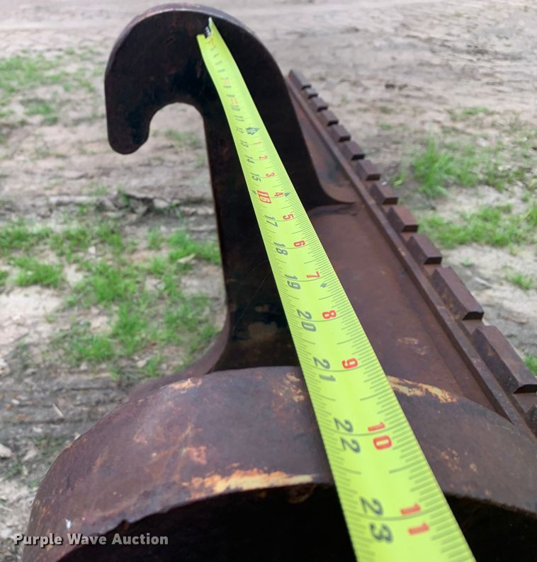 image for item LI9128 Caterpillar  48" L forks