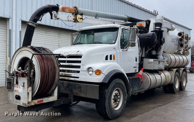 image for item LJ9559 2003 Sterling LT7500  sewer jetter truck