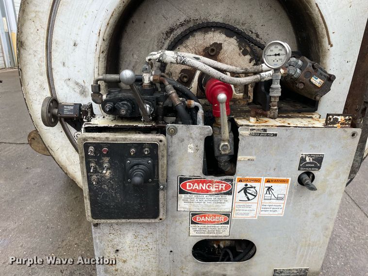 image for item LJ9559 2003 Sterling LT7500  sewer jetter truck