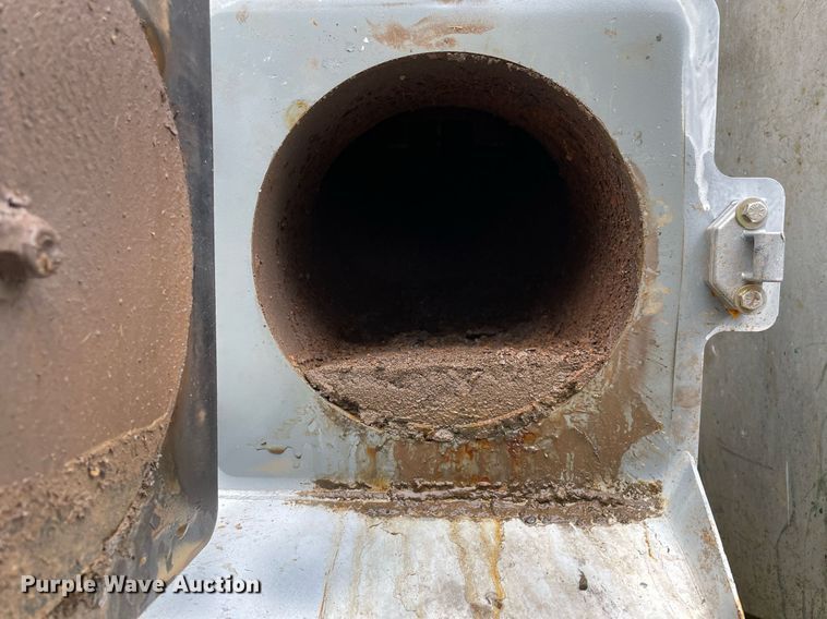 image for item LJ9559 2003 Sterling LT7500  sewer jetter truck