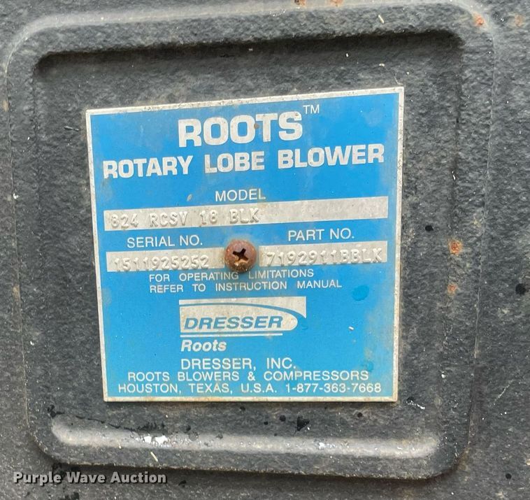 image for item LJ9559 2003 Sterling LT7500  sewer jetter truck