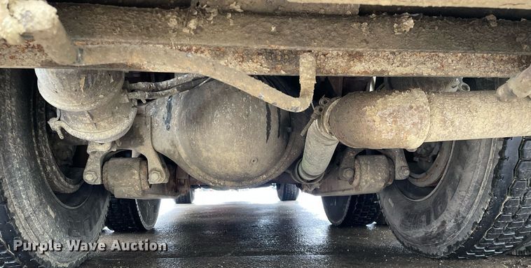 image for item LJ9559 2003 Sterling LT7500  sewer jetter truck