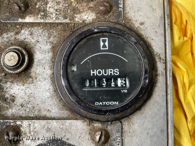 image for item LJ9559 2003 Sterling LT7500  sewer jetter truck