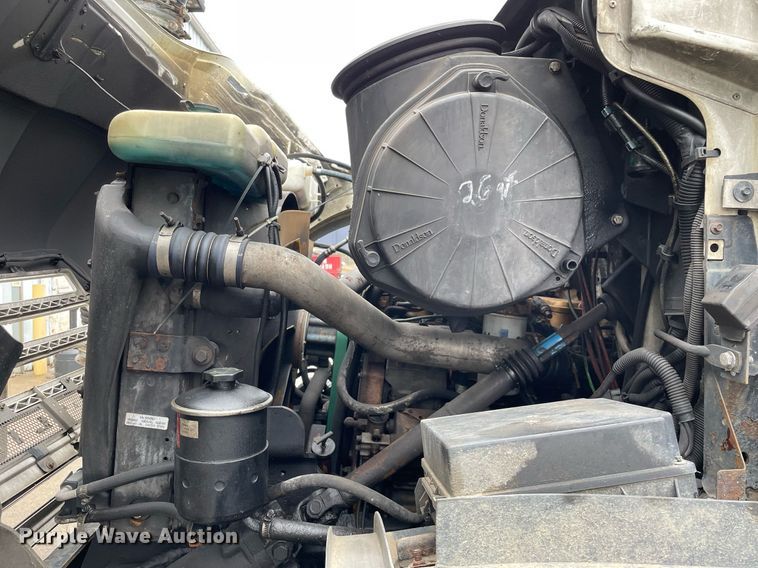 image for item LJ9559 2003 Sterling LT7500  sewer jetter truck