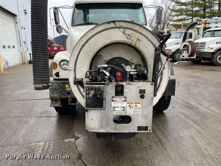 image for item LJ9561 2003 Sterling LT7500  sewer jetter truck