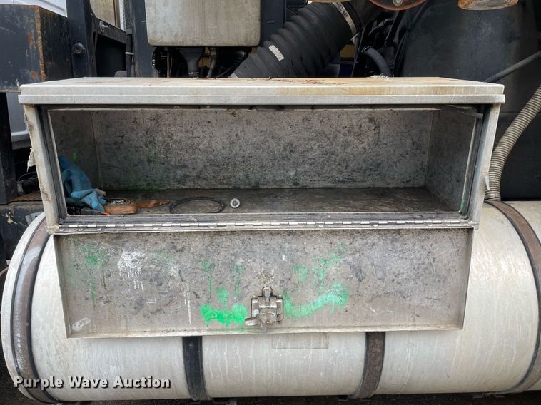 image for item LJ9561 2003 Sterling LT7500  sewer jetter truck