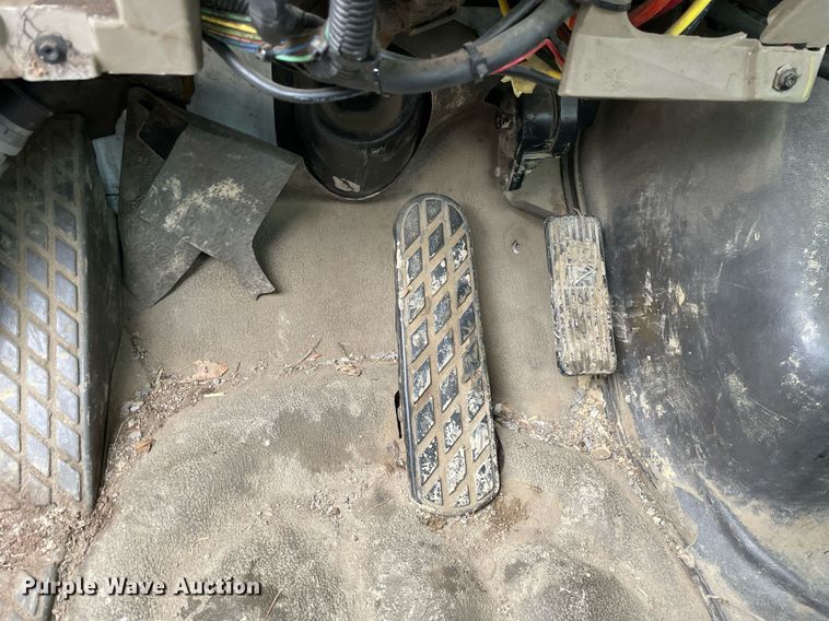 image for item LJ9561 2003 Sterling LT7500  sewer jetter truck