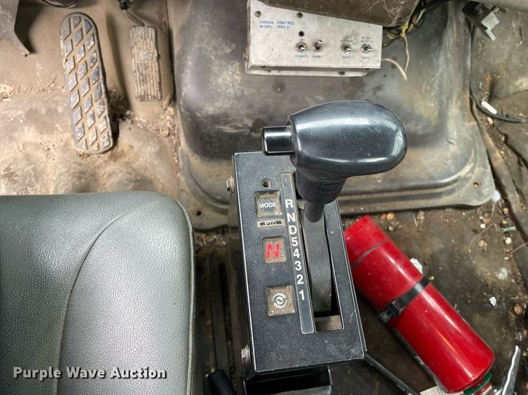 image for item LJ9561 2003 Sterling LT7500  sewer jetter truck