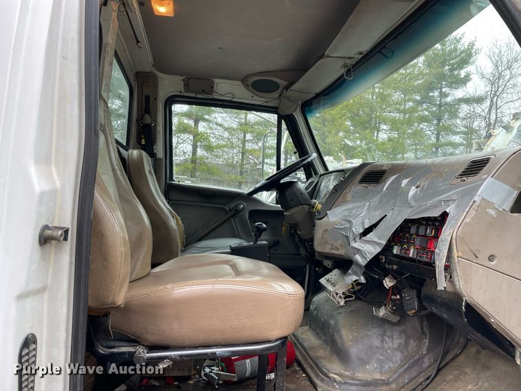 image for item LJ9561 2003 Sterling LT7500  sewer jetter truck