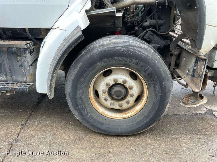 image for item LJ9561 2003 Sterling LT7500  sewer jetter truck