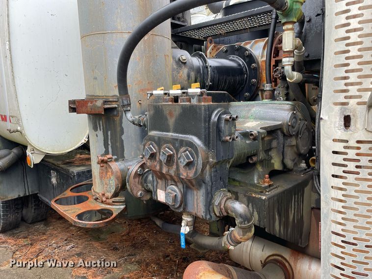 image for item LJ9562 2000 Sterling LT7500  sewer jetter truck