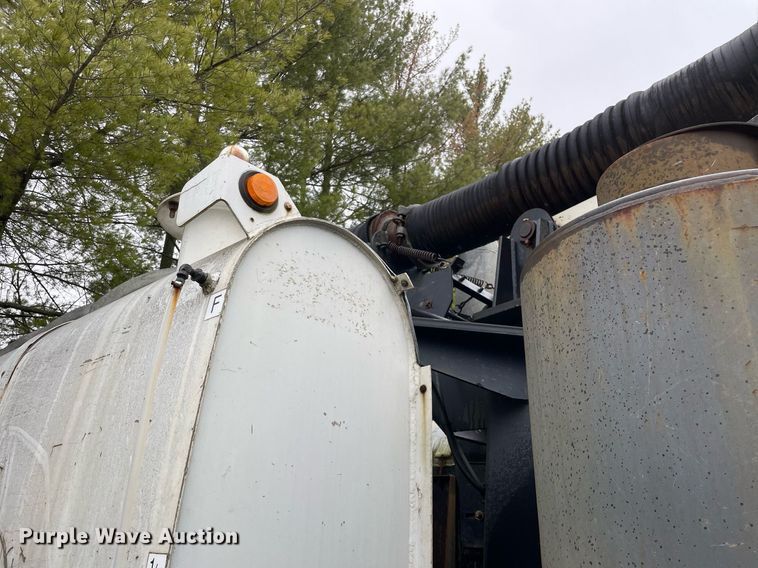 image for item LJ9562 2000 Sterling LT7500  sewer jetter truck