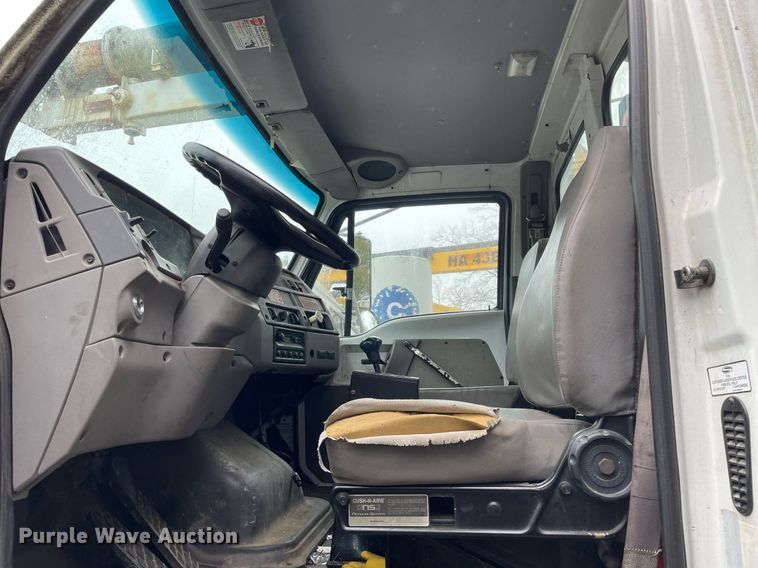 image for item LJ9562 2000 Sterling LT7500  sewer jetter truck