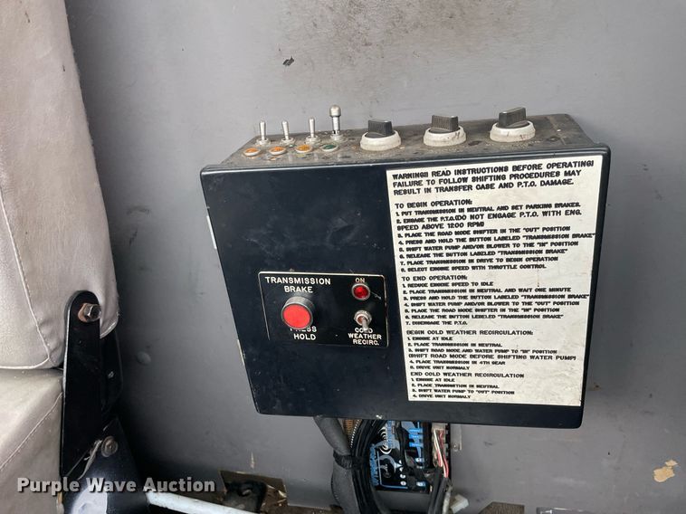 image for item LJ9562 2000 Sterling LT7500  sewer jetter truck