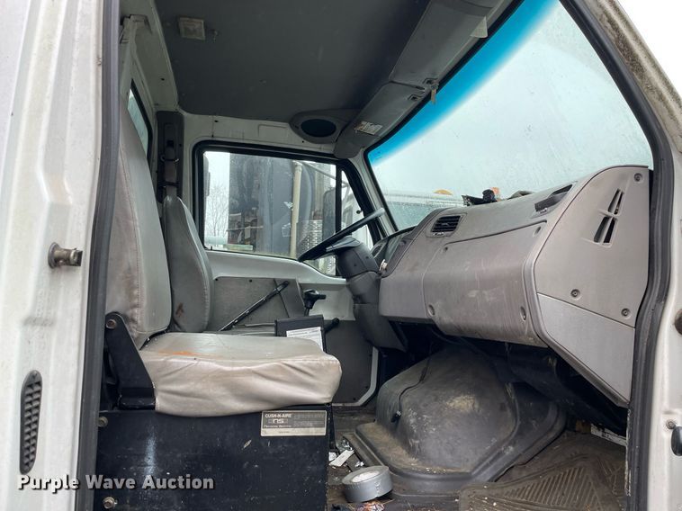 image for item LJ9562 2000 Sterling LT7500  sewer jetter truck