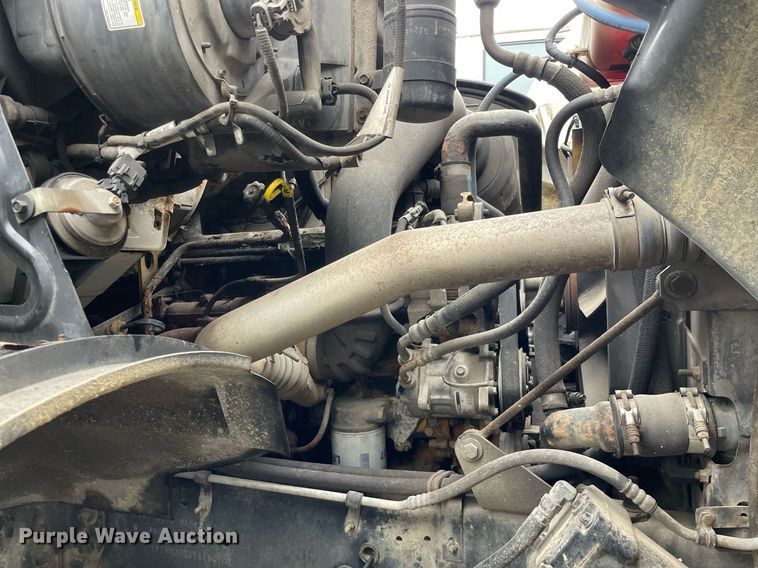 image for item LJ9562 2000 Sterling LT7500  sewer jetter truck