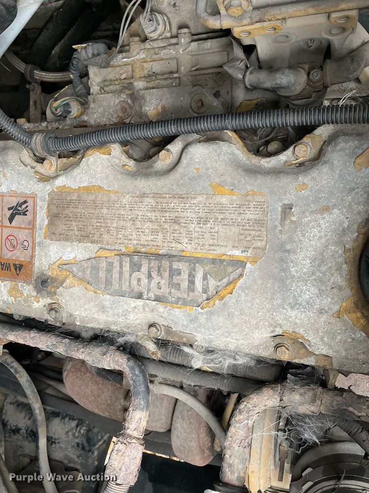 image for item LJ9562 2000 Sterling LT7500  sewer jetter truck