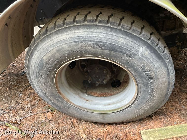 image for item LJ9562 2000 Sterling LT7500  sewer jetter truck