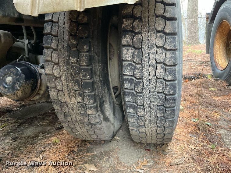 image for item LJ9562 2000 Sterling LT7500  sewer jetter truck