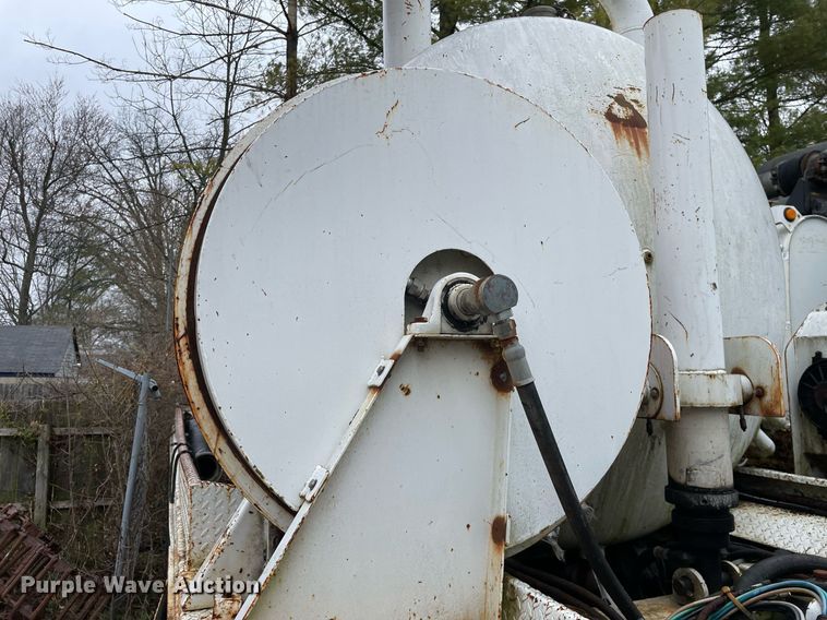 image for item LJ9563 1999 Freightliner FL80  sewer jetter truck