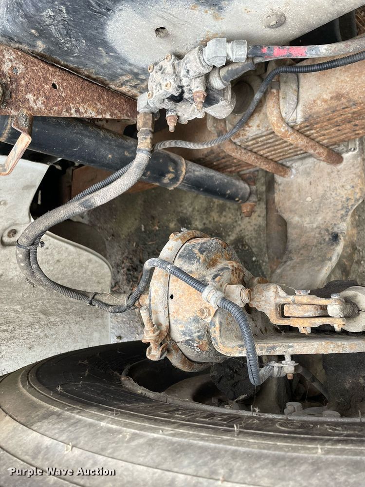 image for item LJ9563 1999 Freightliner FL80  sewer jetter truck