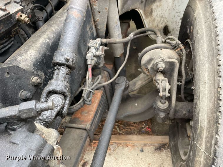 image for item LJ9563 1999 Freightliner FL80  sewer jetter truck