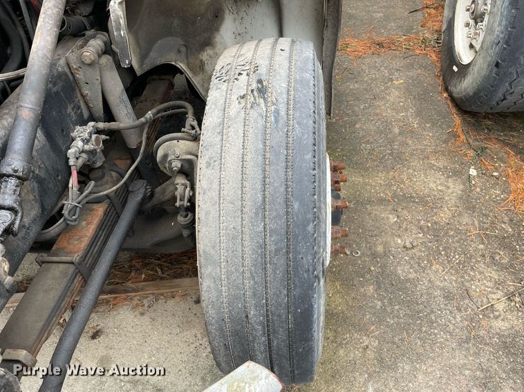 image for item LJ9563 1999 Freightliner FL80  sewer jetter truck