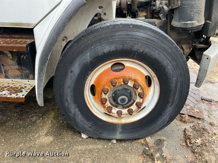 image for item LJ9563 1999 Freightliner FL80  sewer jetter truck