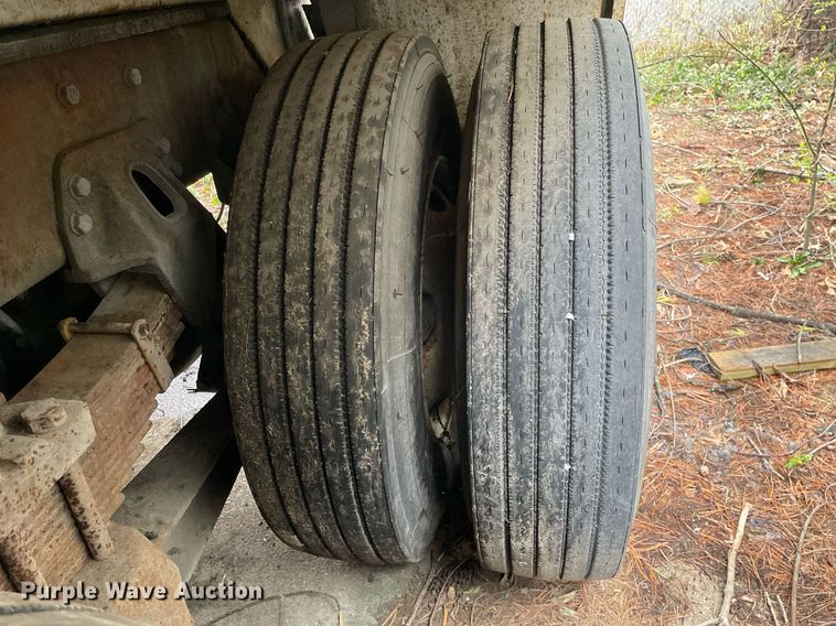 image for item LJ9563 1999 Freightliner FL80  sewer jetter truck