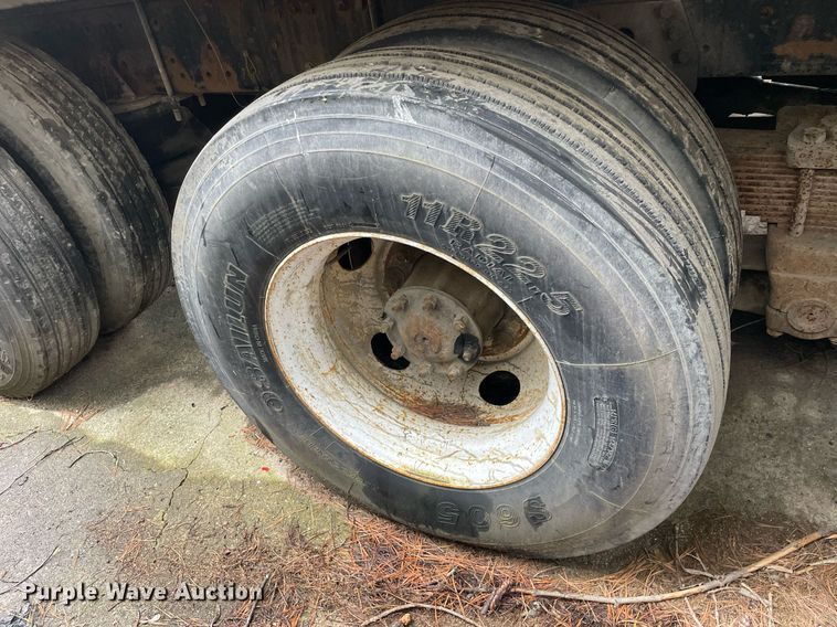 image for item LJ9563 1999 Freightliner FL80  sewer jetter truck