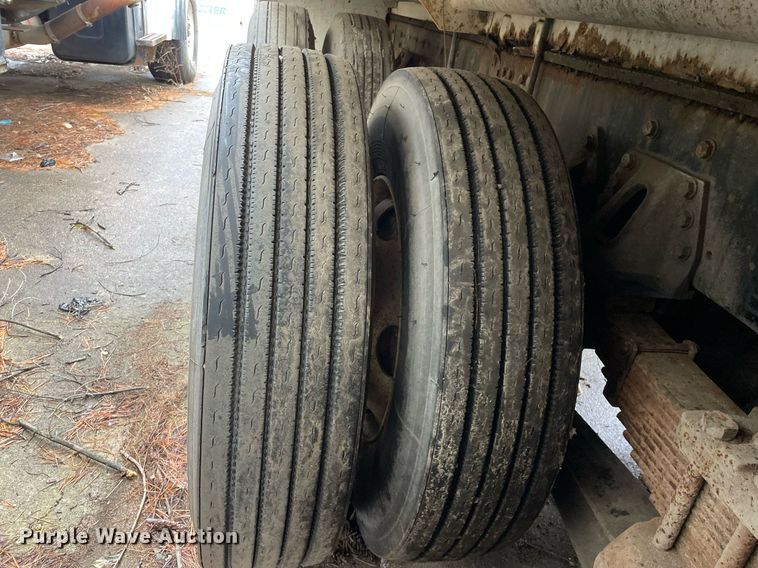 image for item LJ9563 1999 Freightliner FL80  sewer jetter truck