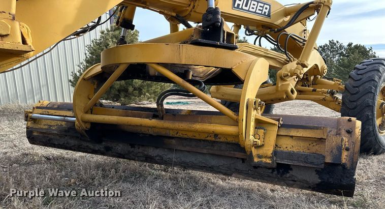image for item LN9289 1976 Huber F-1500M  rigid frame motor grader