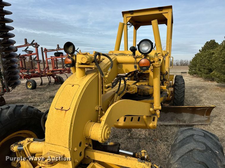 image for item LN9289 1976 Huber F-1500M  rigid frame motor grader