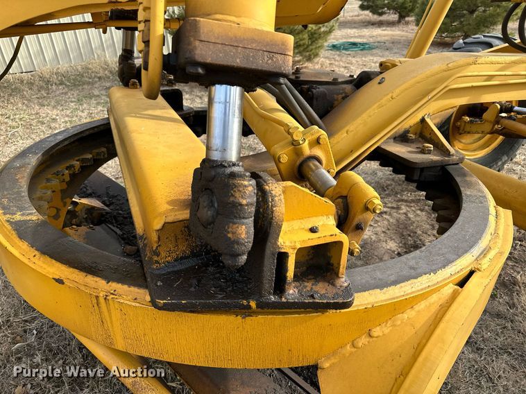 image for item LN9289 1976 Huber F-1500M  rigid frame motor grader