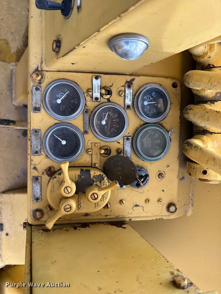 image for item LN9289 1976 Huber F-1500M  rigid frame motor grader