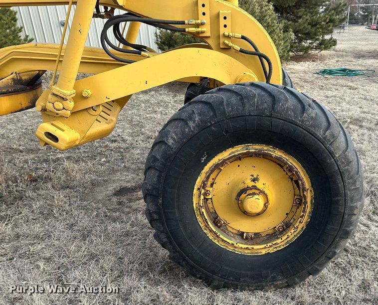 image for item LN9289 1976 Huber F-1500M  rigid frame motor grader