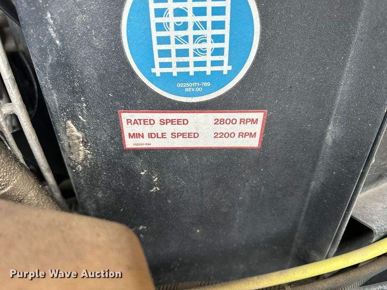 image for item LN9298 Sullair 185DPQ  air compressor