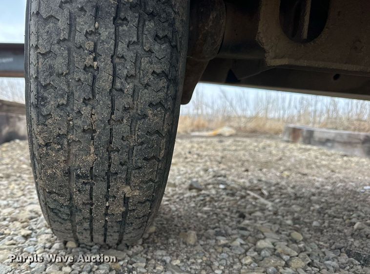 image for item LN9298 Sullair 185DPQ  air compressor