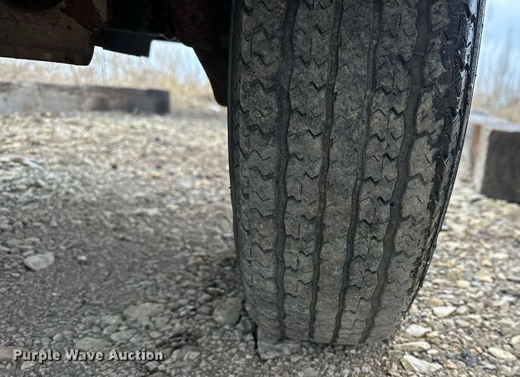 image for item LN9298 Sullair 185DPQ  air compressor