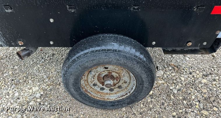 image for item LN9299 Sullair 185DPQ  air compressor