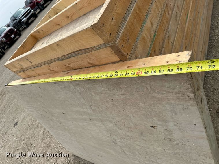 image for item LN9323 (13) concrete forms