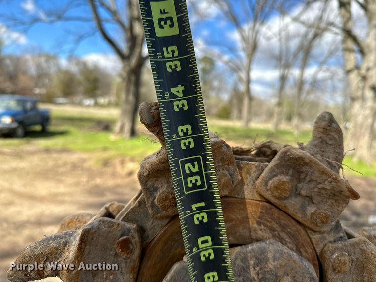 image for item LR9562 Ditch Witch 410SX  trencher