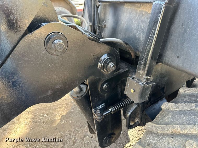 image for item LR9562 Ditch Witch 410SX  trencher