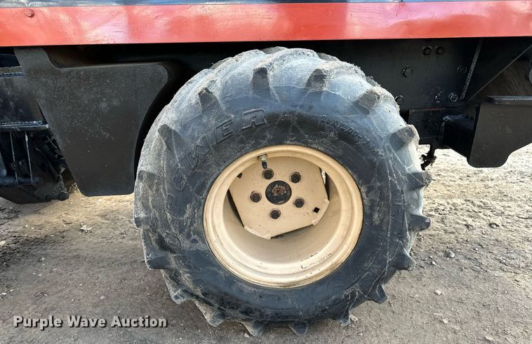 image for item LR9562 Ditch Witch 410SX  trencher