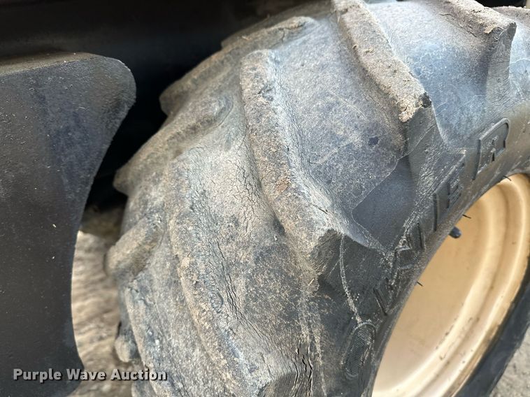 image for item LR9562 Ditch Witch 410SX  trencher