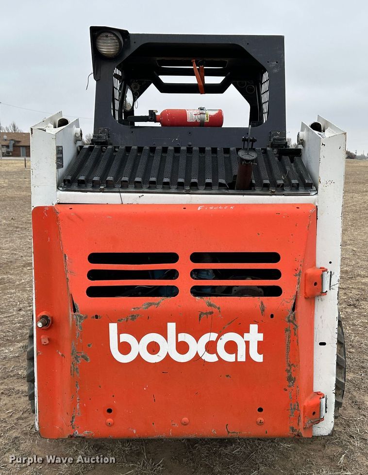 image for item LT9148 1993 Bobcat 743B  skid steer loader