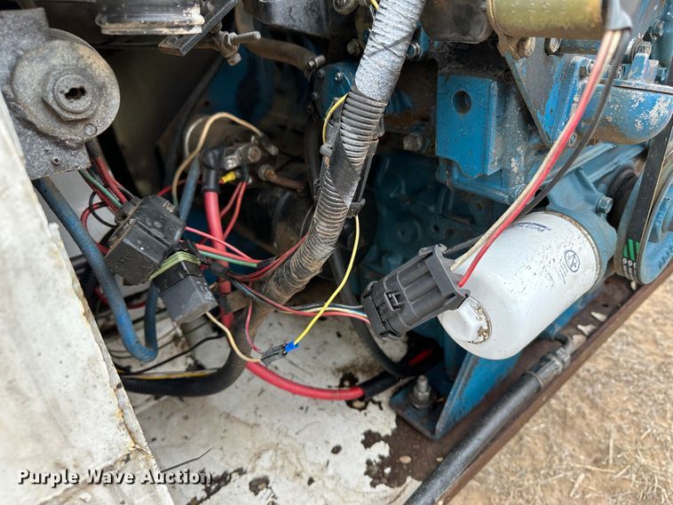 image for item LT9148 1993 Bobcat 743B  skid steer loader