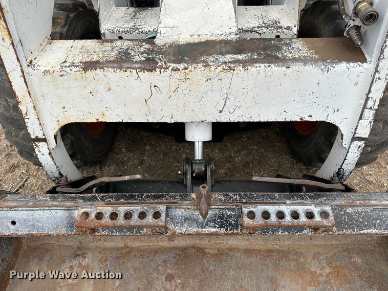 image for item LT9148 1993 Bobcat 743B  skid steer loader
