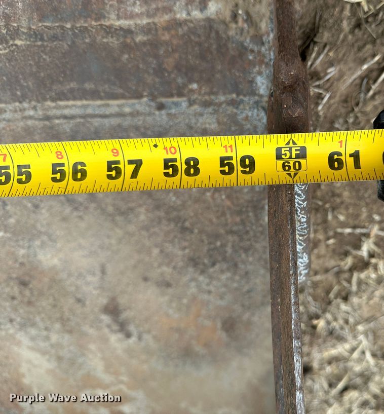 image for item LT9148 1993 Bobcat 743B  skid steer loader