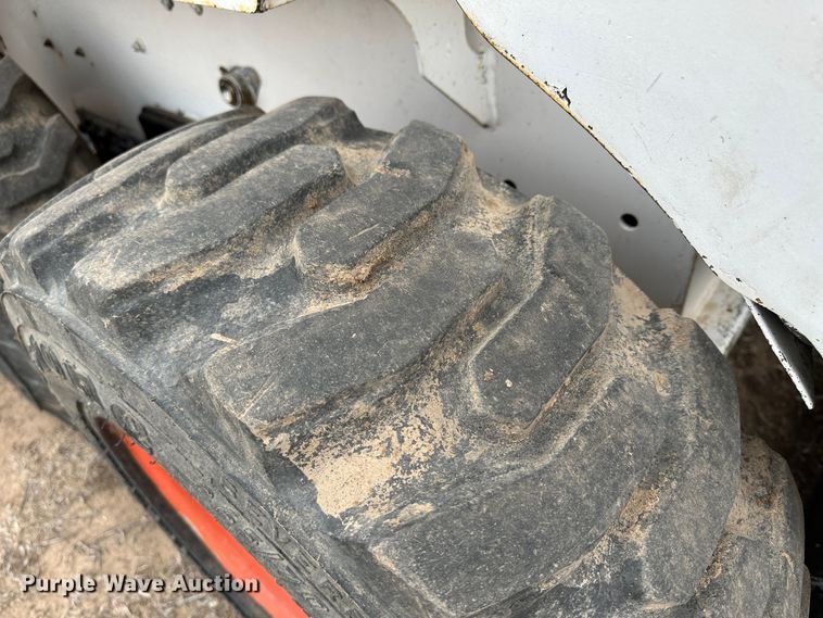 image for item LT9148 1993 Bobcat 743B  skid steer loader